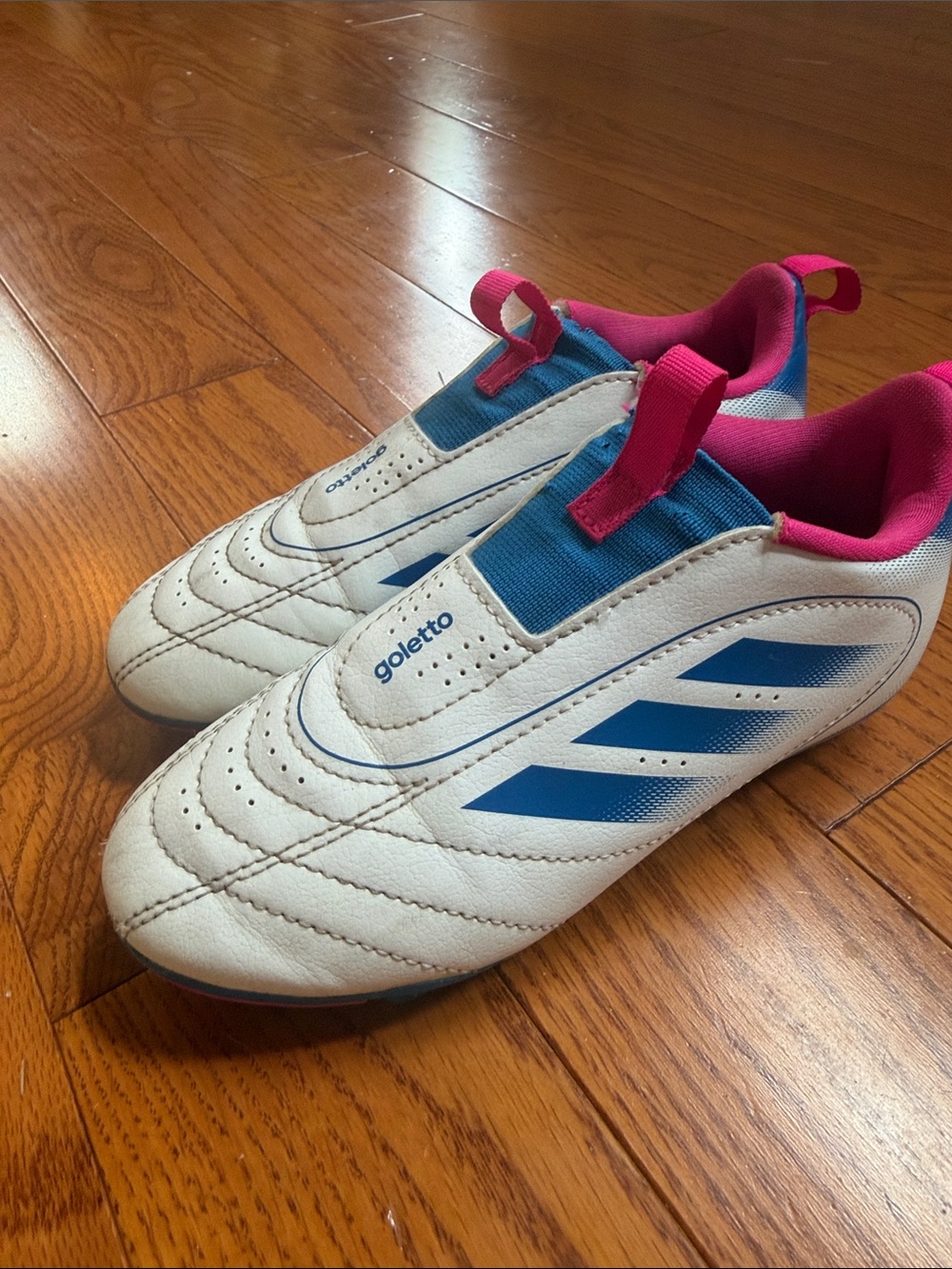 Girls Laceless Soccer Cleats - 13K